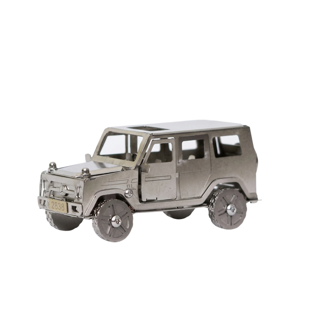 Alloy Adventurer Car Décor – KK13 | Metal G-Wagon Miniature