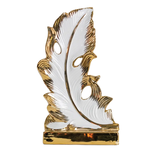 Royal Quill Statuette - A1