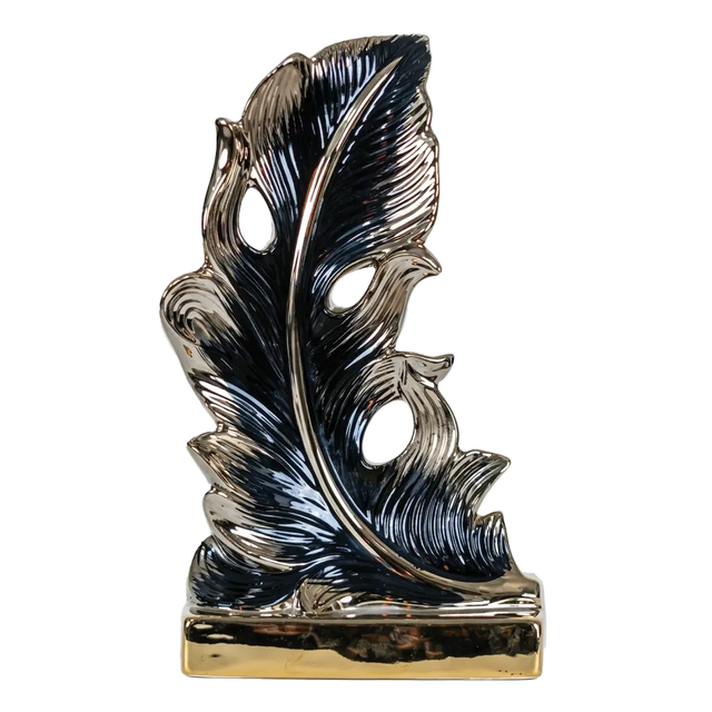Royal Quill Statuette - A1